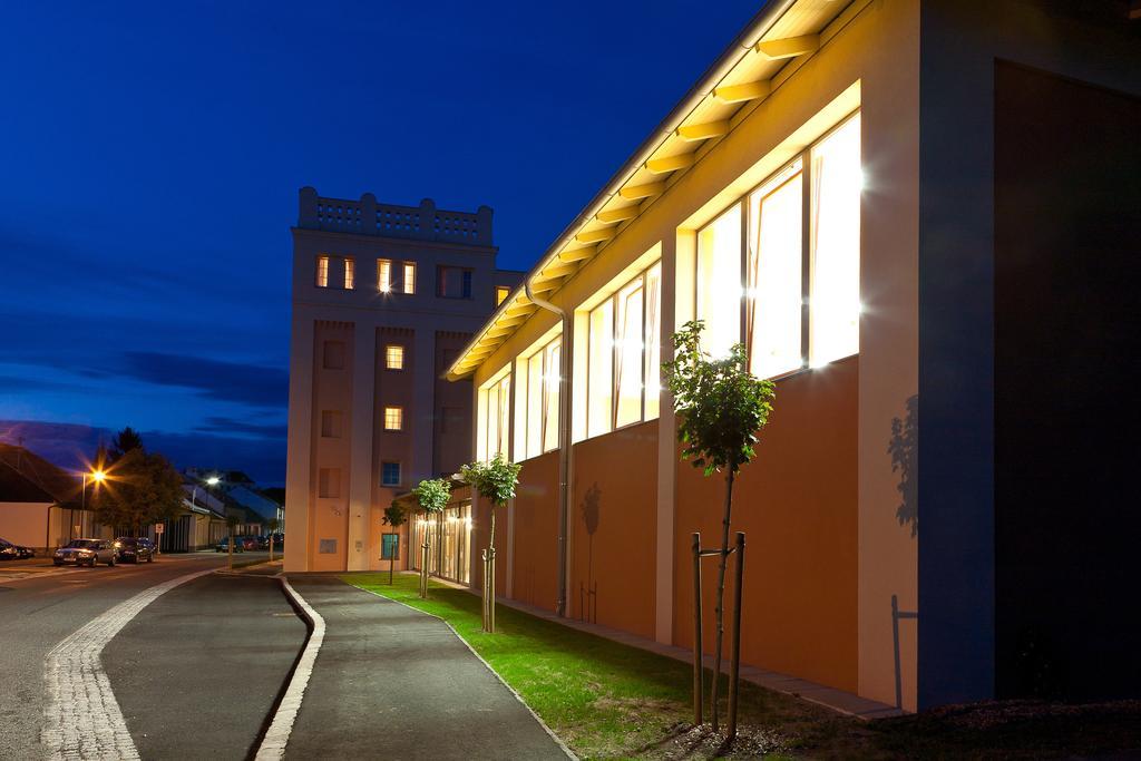 Jufa Hotel Weinviertel - Eselsmuehle Seefeld-Kadolz Zewnętrze zdjęcie