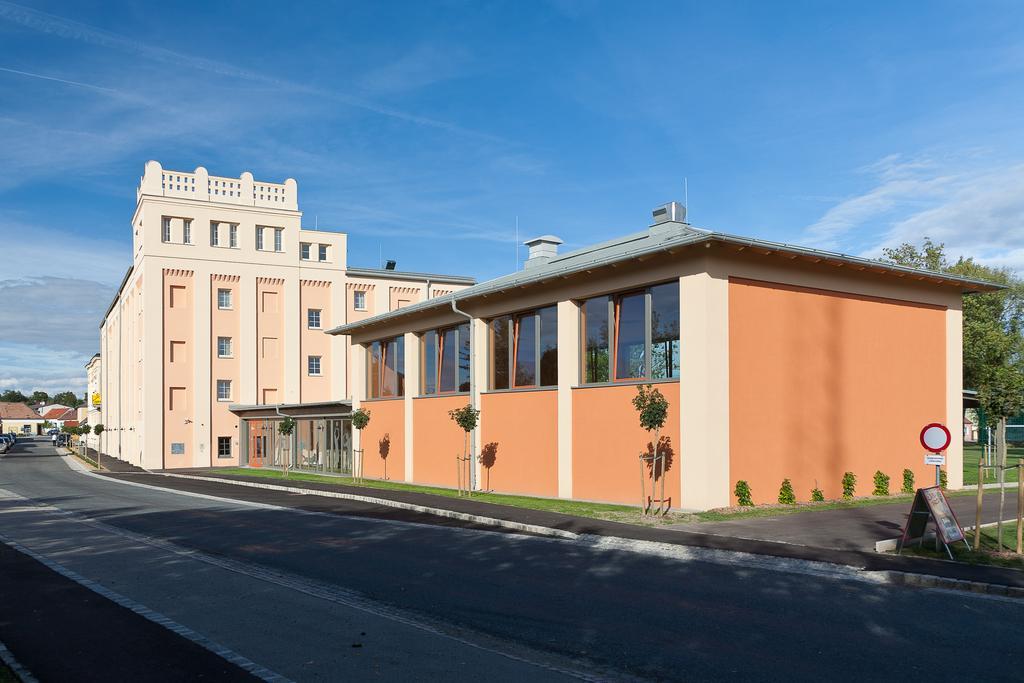 Jufa Hotel Weinviertel - Eselsmuehle Seefeld-Kadolz Zewnętrze zdjęcie