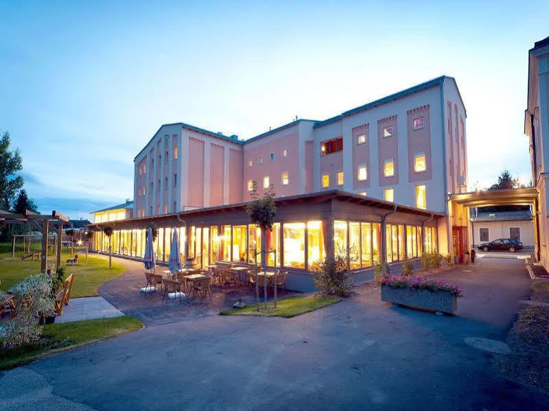 Jufa Hotel Weinviertel - Eselsmuehle Seefeld-Kadolz Zewnętrze zdjęcie